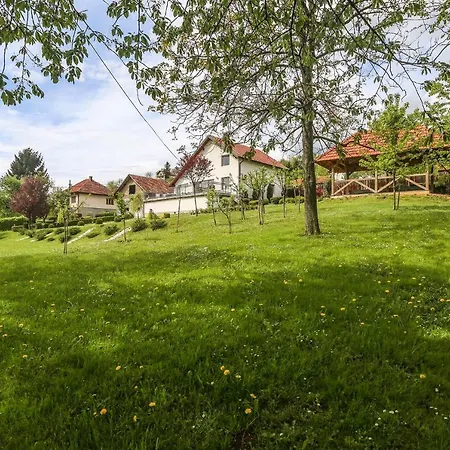Sunnyside Villa